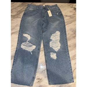 NWT Forever 21 Womens Boyfriend Jeans Distressed Ripped Raw Hem Size 29